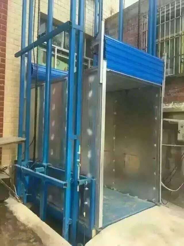 轎廂式升降貨梯